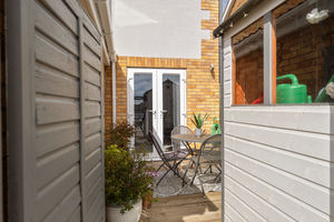 Photo 43- click for photo gallery